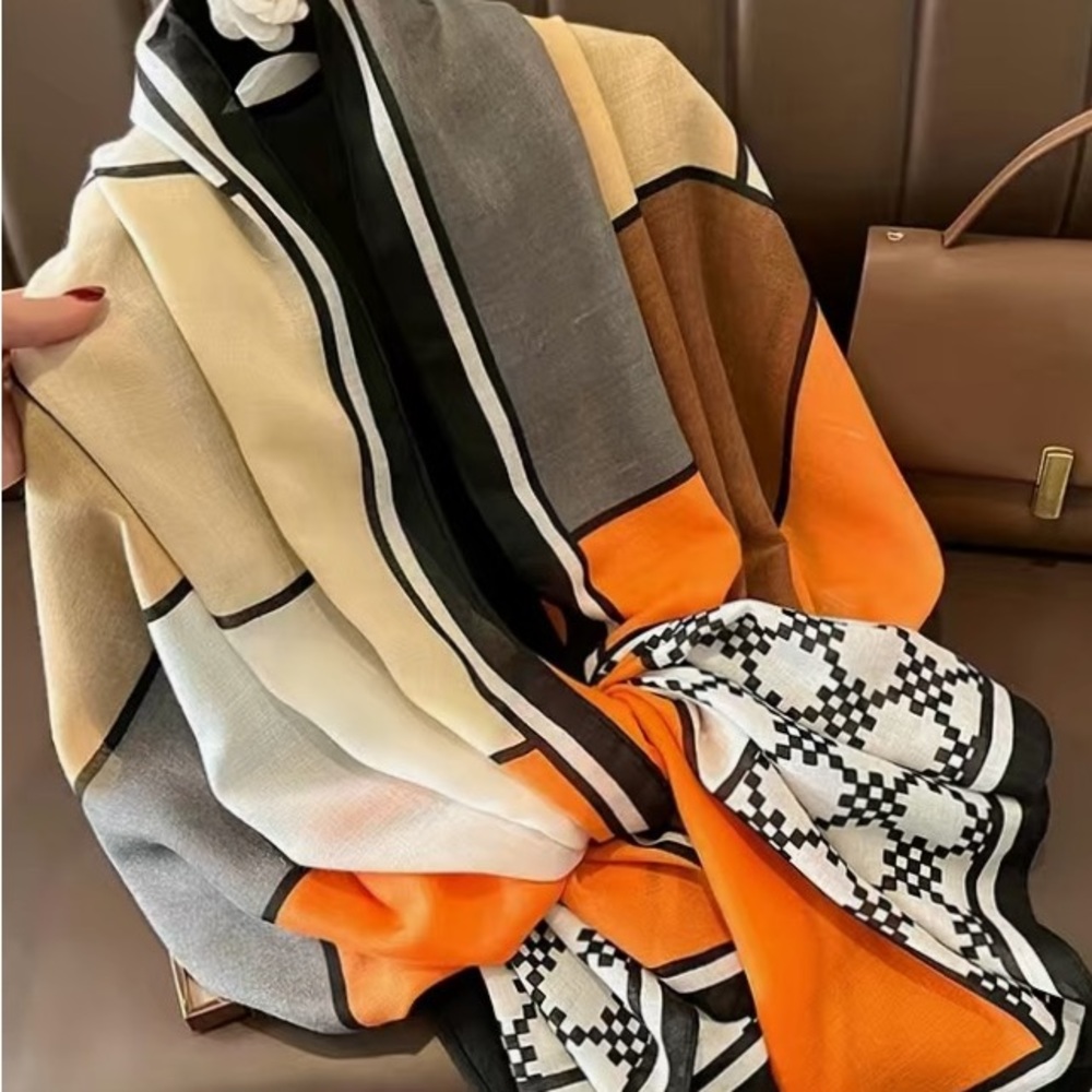 Scarf - Picture 4 of 5